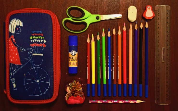 pencil-case-932143_960_720